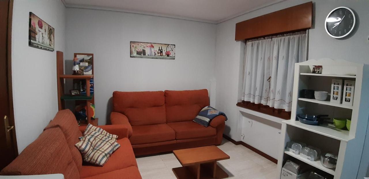 Albergue La Costana Oviedo Eksteriør billede