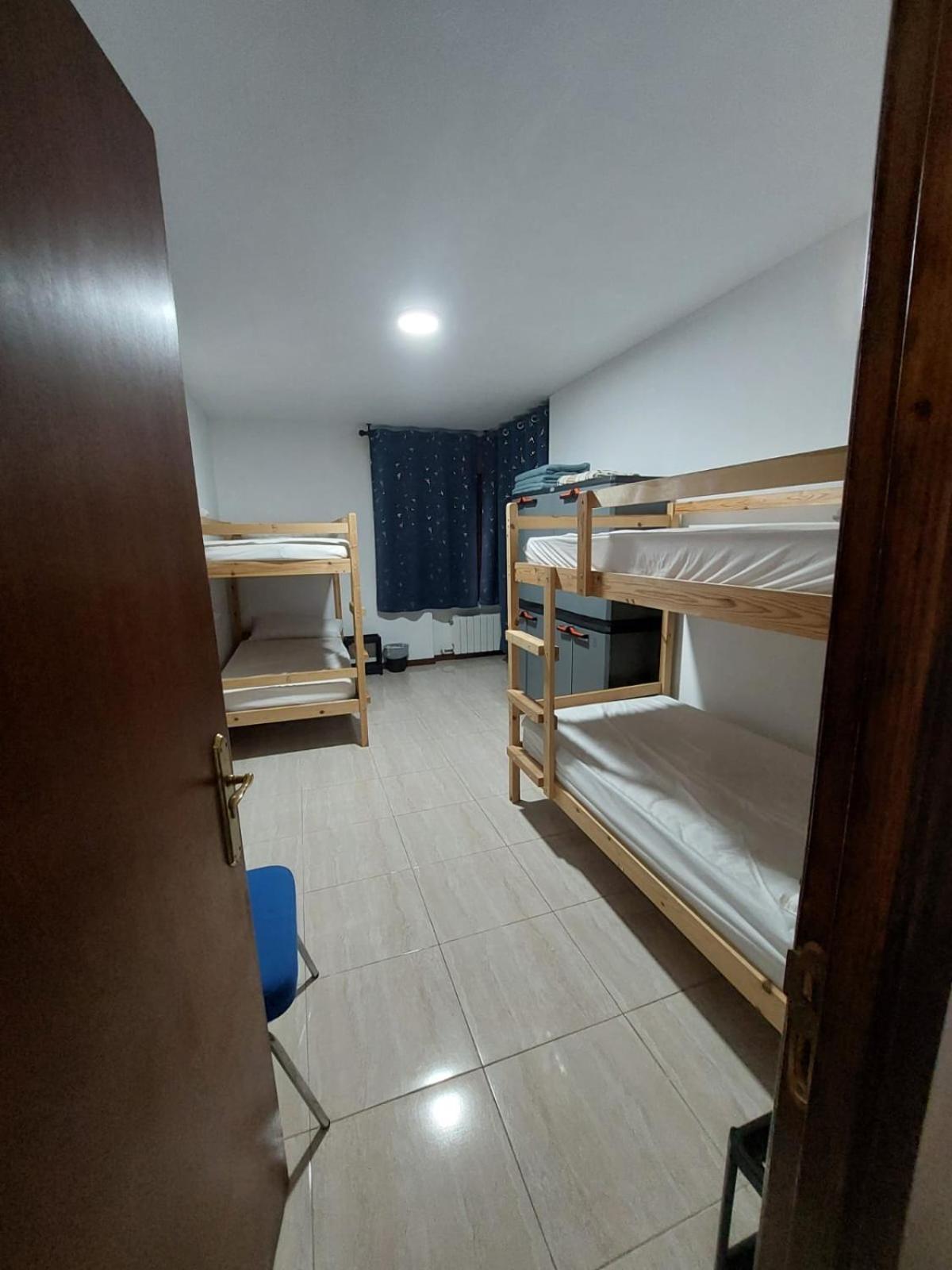 Albergue La Costana Oviedo Eksteriør billede